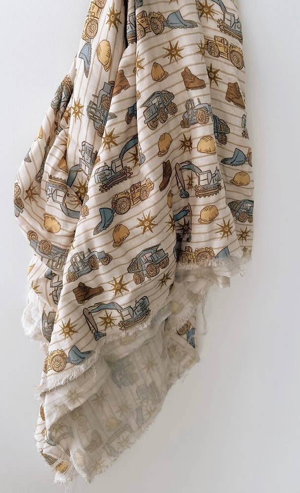 The Name Nest - Mini machinery baby wrap