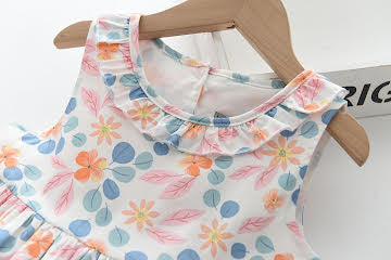 Freya’s Floral Cotton Dress