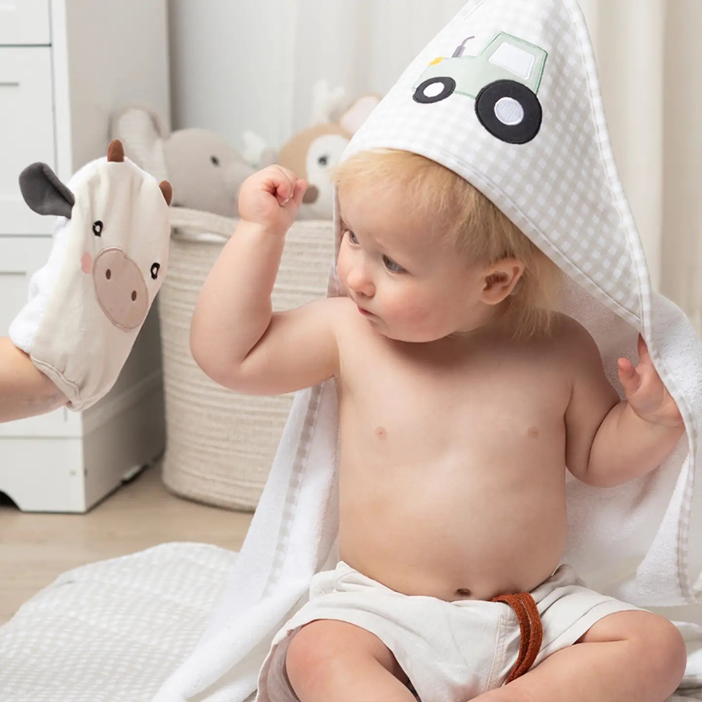 Tractor Hooded Towel
