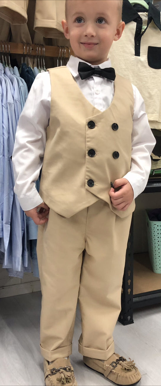 Hayden’s 3 Piece Suit