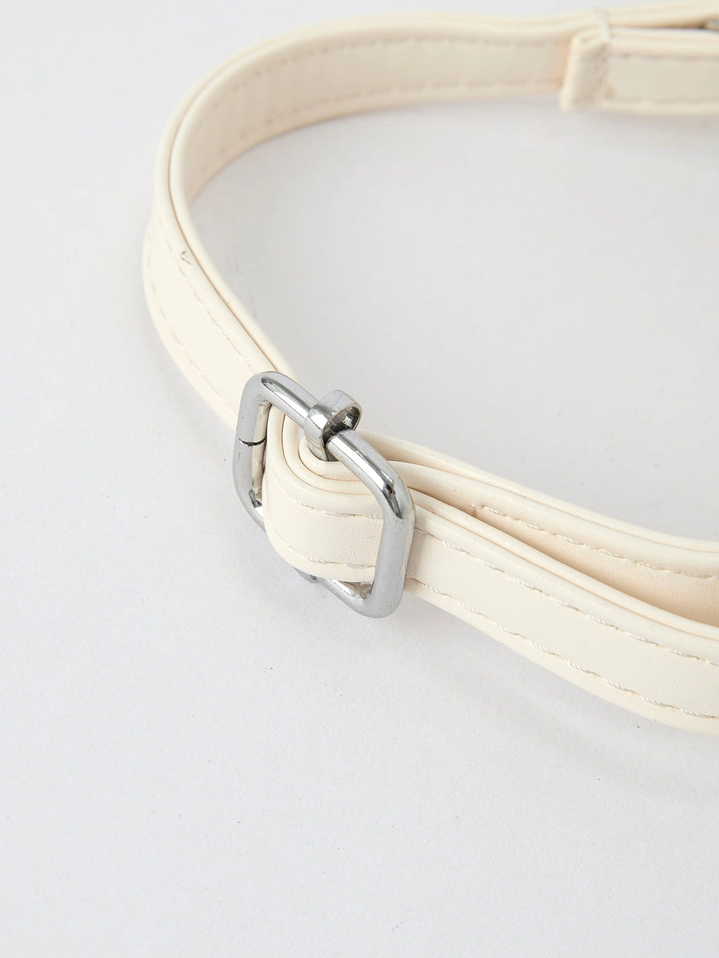 White Sweetheart Cross Body Handbag
