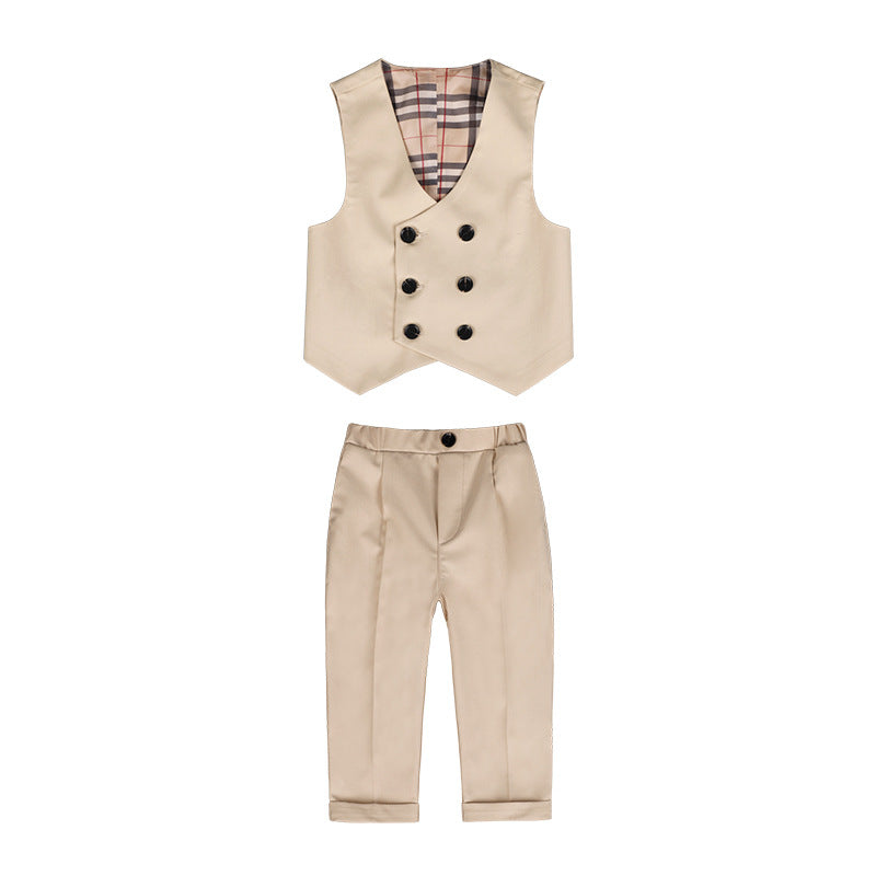 Hayden’s 3 Piece Suit