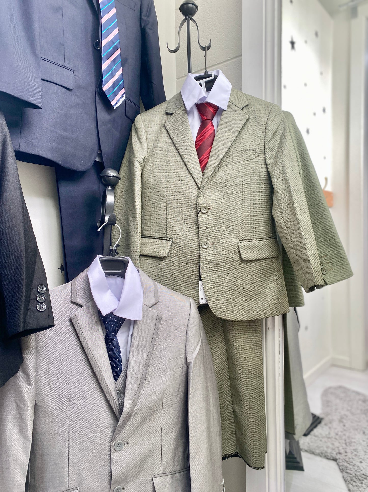Formal Boy’s 5 Piece Tailored Suits