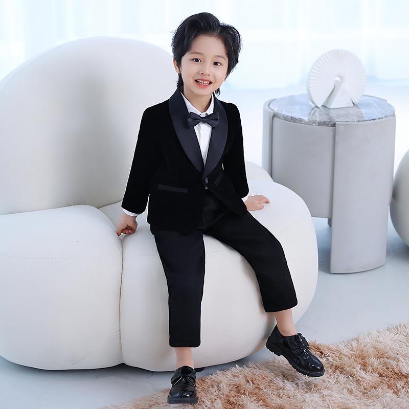 Austin’s 4 Piece Tuxedo Suit