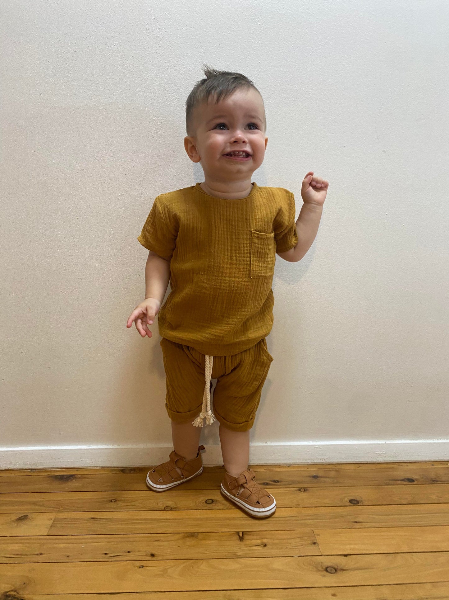 Alex’s 2 piece cotton muslin outfit