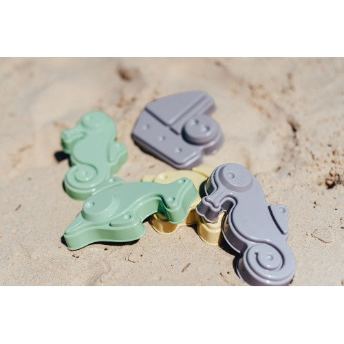I AM GREEN Sand Moulds, 6 pieces