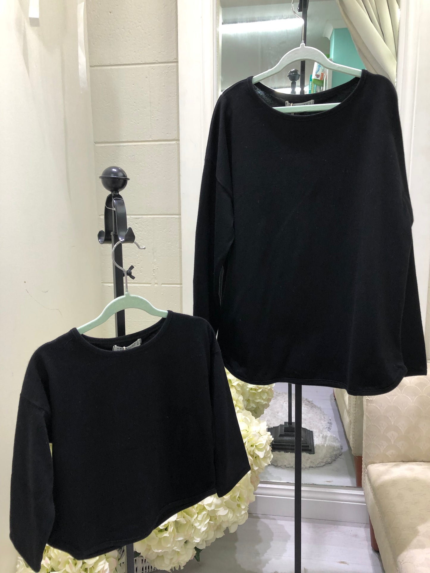 Unisex Basic Long Sleeve Tee