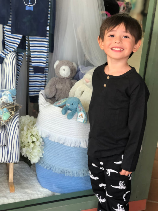 Long Sleeve Black Tee