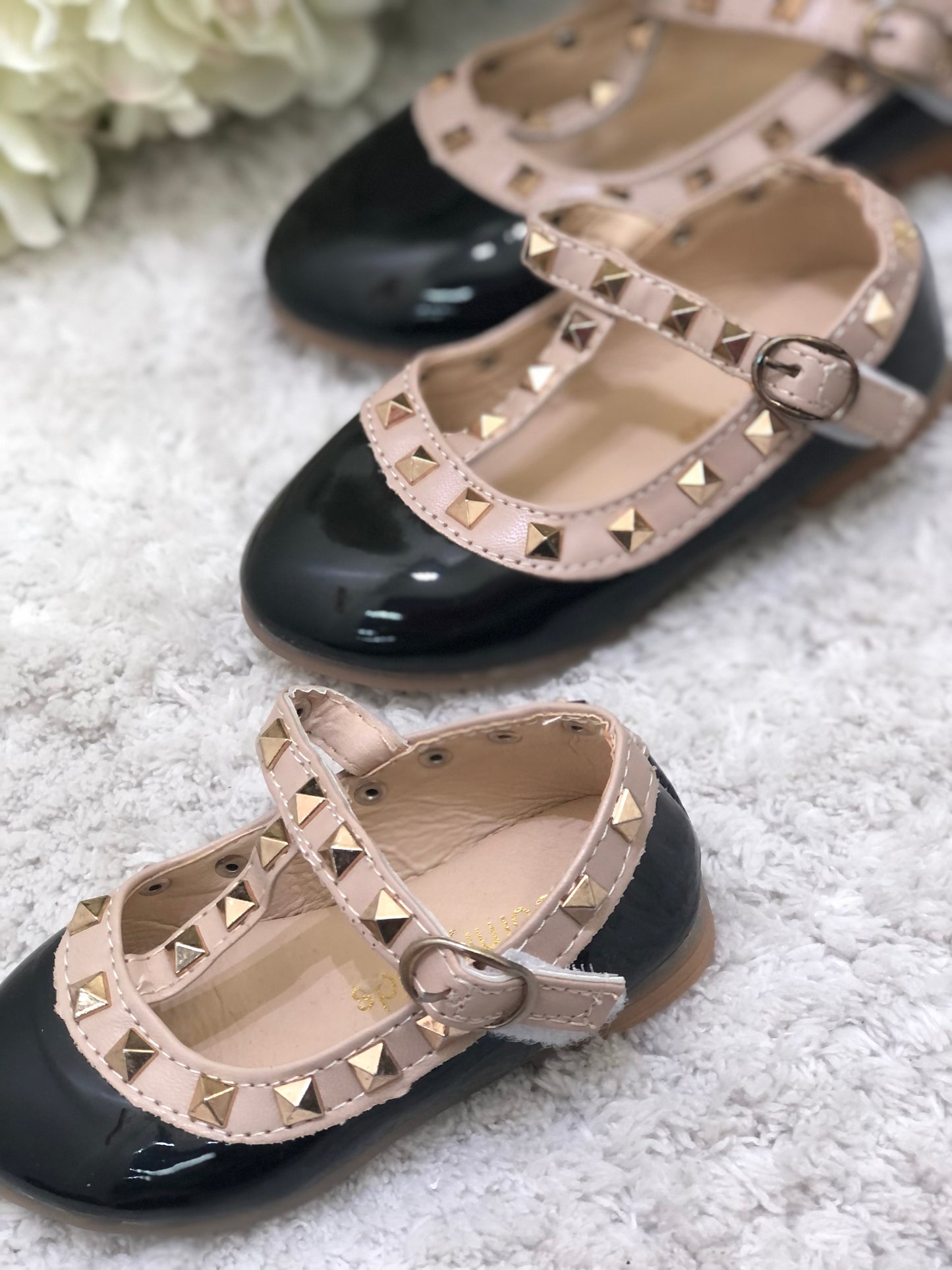 V-Stud Mary Jane Shoe Black or Pink