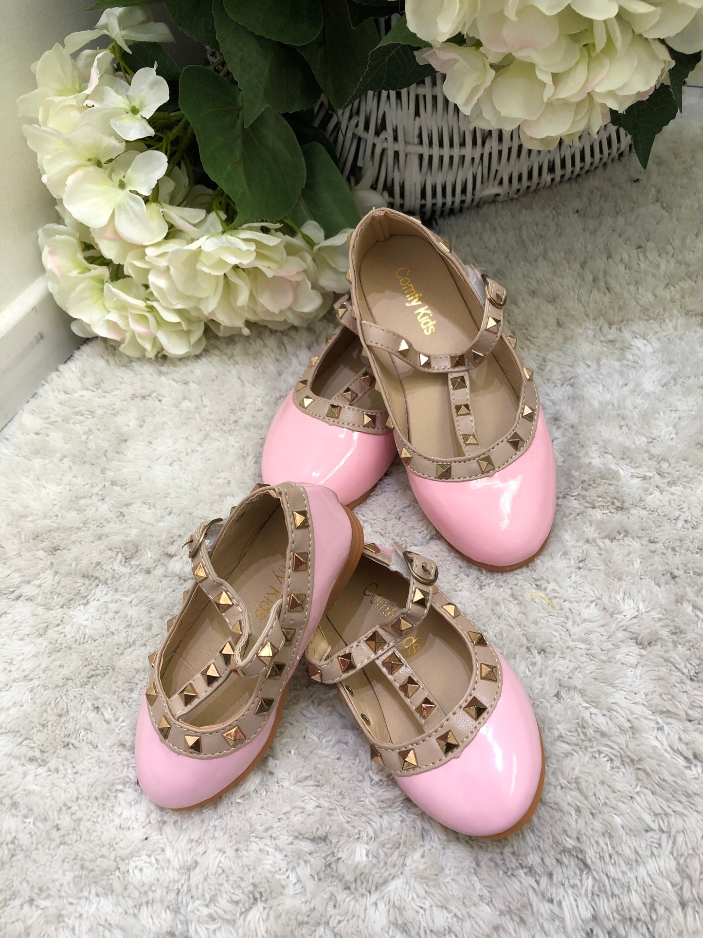 V-Stud Mary Jane Shoe Black or Pink