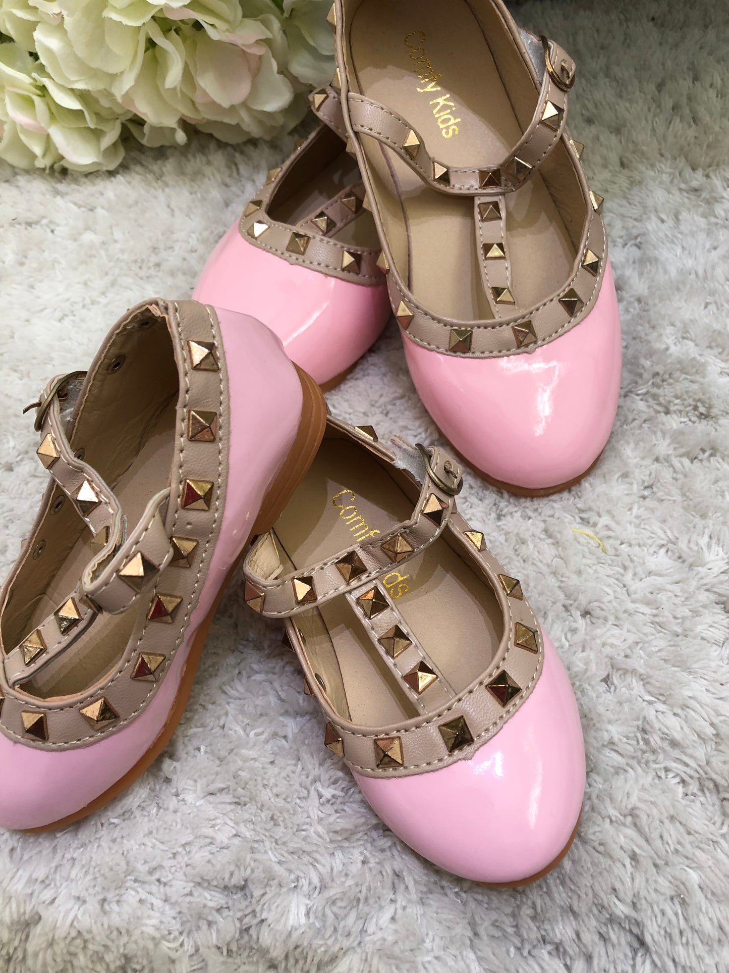 V-Stud Mary Jane Shoe Black or Pink