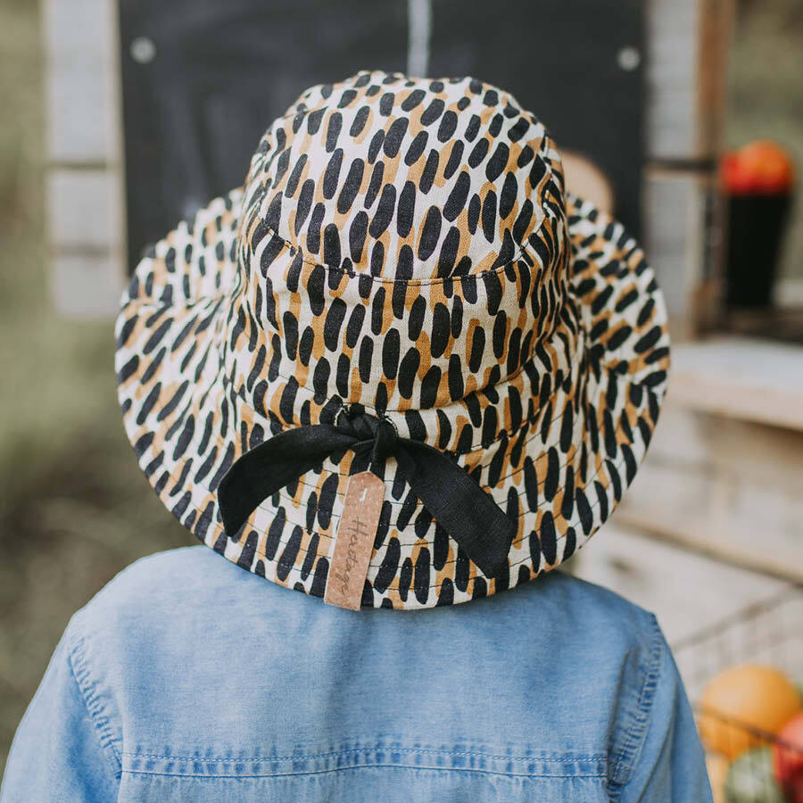 Reversible Linen Zuri/Ebony Bucket Hat