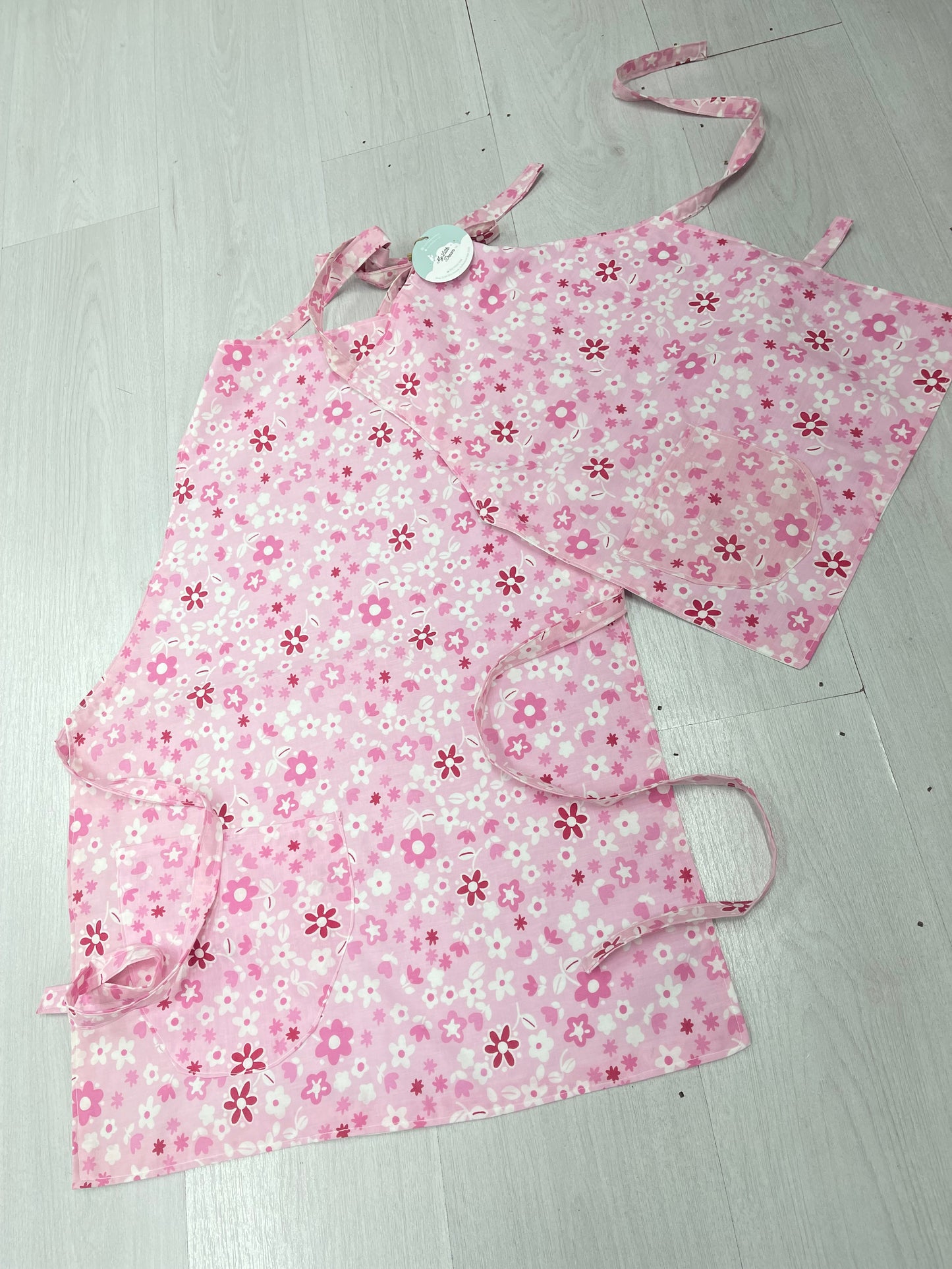 Mummy and Daughter Matching Apron Sets