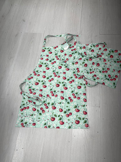 Mummy and Daughter Matching Apron Sets