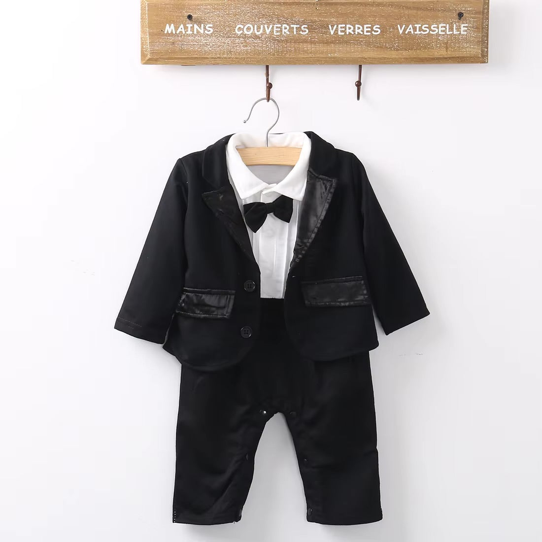 Tove’s Tuxedo
