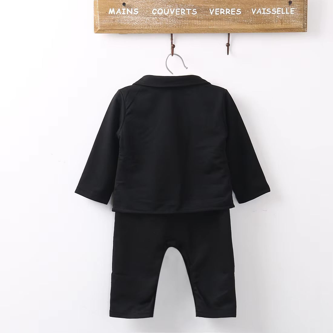 Tove’s Tuxedo