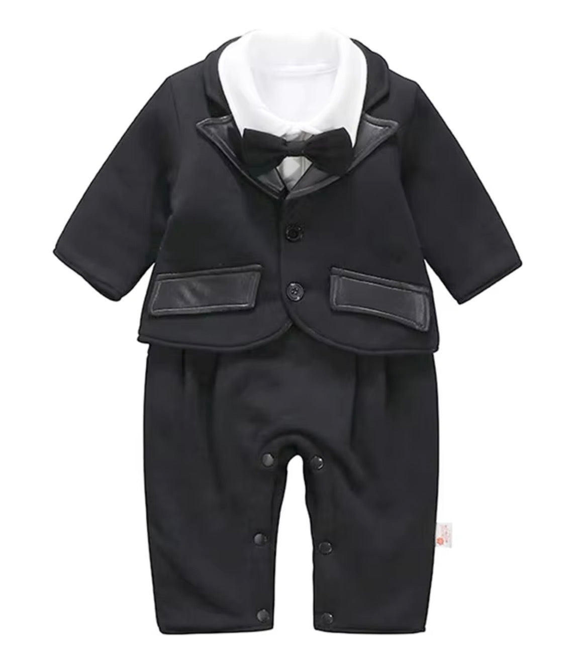 Tove’s Tuxedo