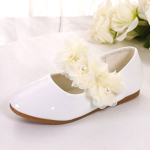 White Patent & Pearl Shoe