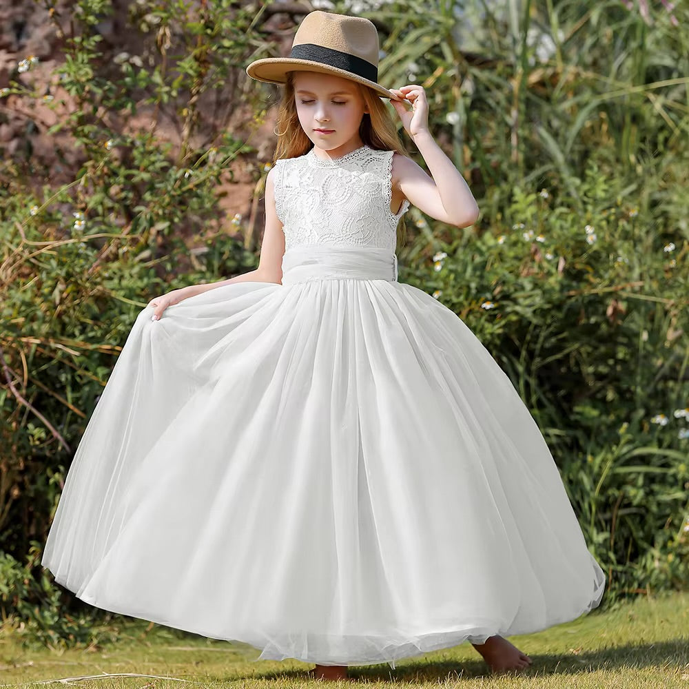 Zoe’s White dress