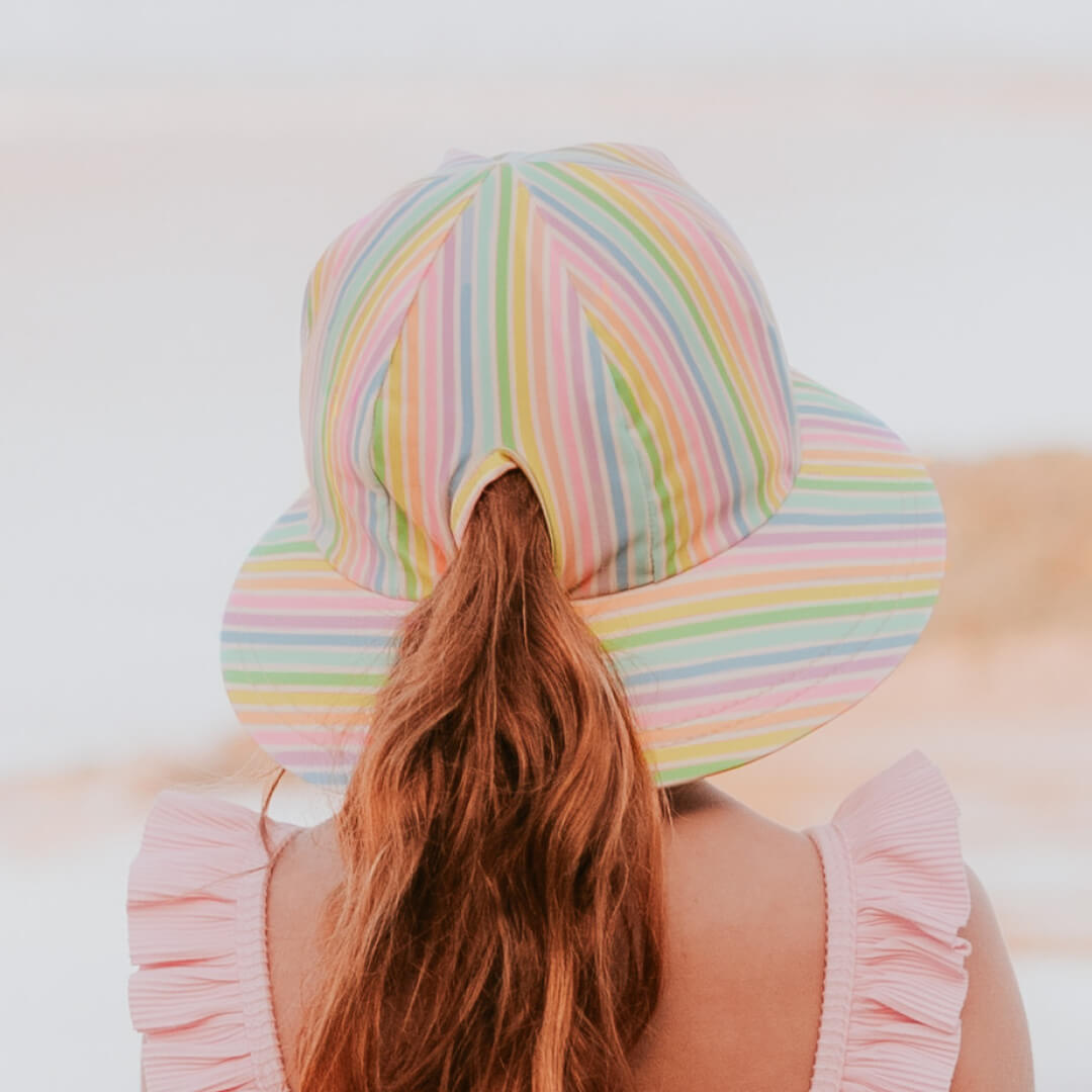 Ponytail Swim Bucket Beach Hat - Rainbow 2-3 years only!