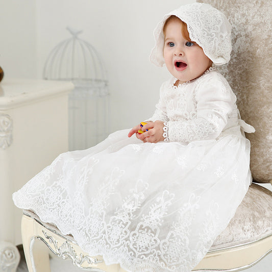 Chelsea’s Christening Gown