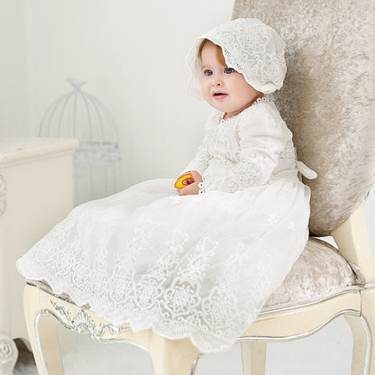 Chelsea’s Christening Gown