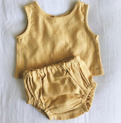 Baby's Linen Set